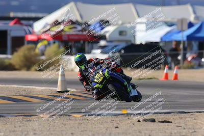 media/Dec-17-2023-CVMA (Sun) [[bf0c04832d]]/Race 2 Amateur Supersport Open/